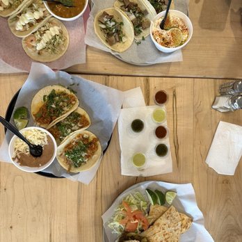 Tacos Chiwas - Mexican Near Me - Phoenix, Arizona