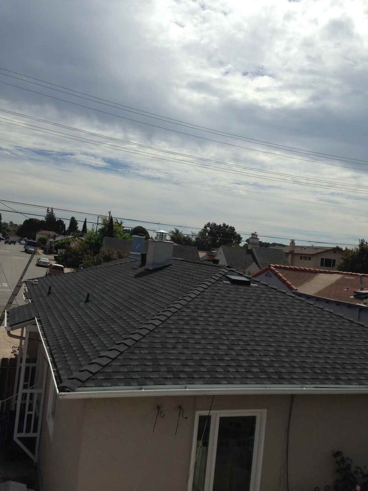 Slide of Sergio Lopez Roofing Services