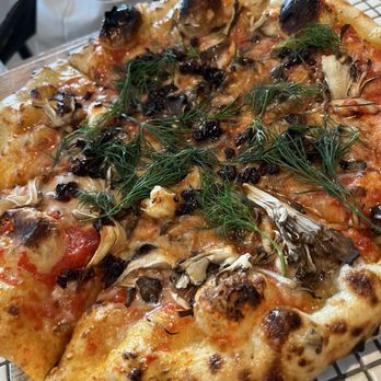 Avec River North - mushroom pizza - Mediterranean Near Me - Chicago, Illinois Avec River North - mushroom pizza - Mediterranean Near Me - Chicago, Illinois