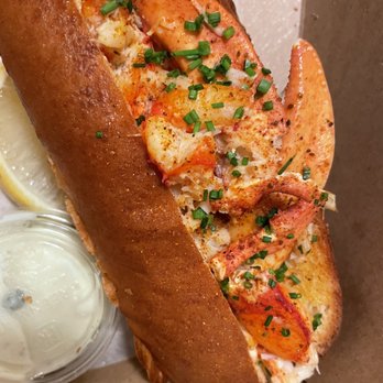 MARKET Seafood Eatery - LOBSTER ROLL - Seafood Near Me - Edmonds, Washington MARKET Seafood Eatery - LOBSTER ROLL - Seafood Near Me - Edmonds, Washington