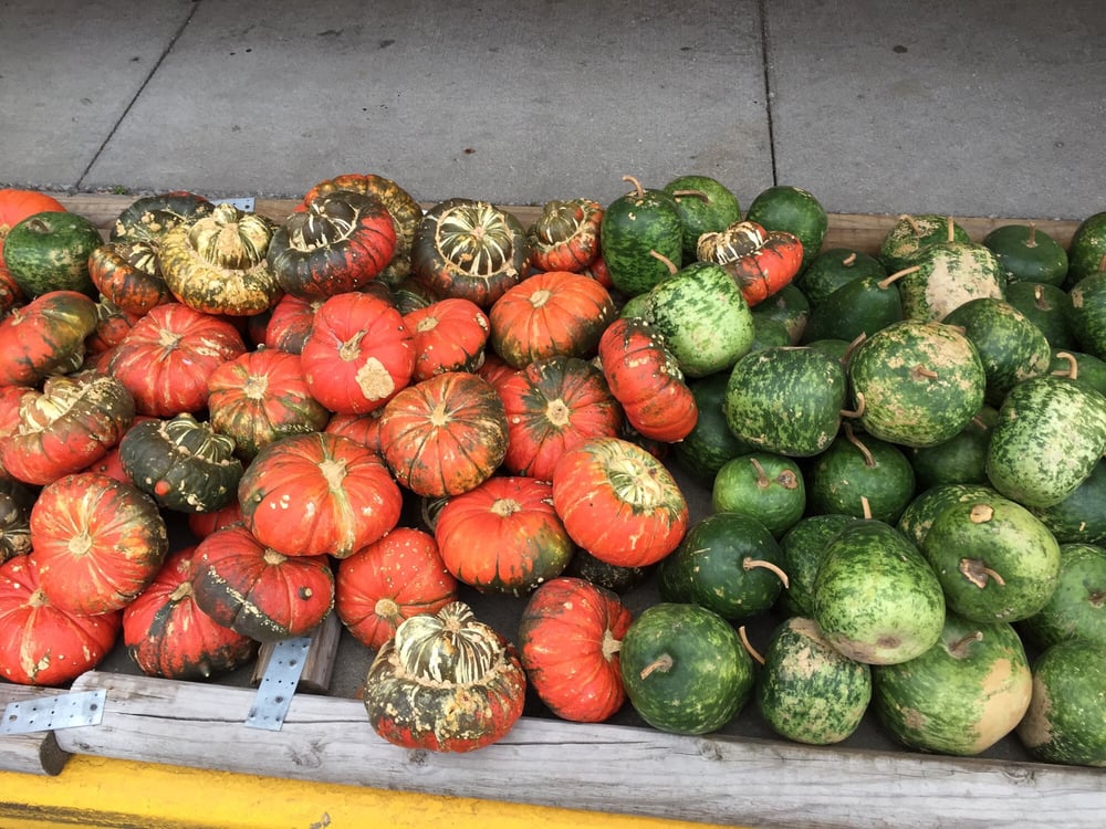 HEN HOUSE SUPERMARKETS Updated May 2024 26 Reviews 2724 W 53rd St