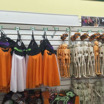 Dollar Tree - Halloween decorations - Discount Store Near Me - Fresno, California