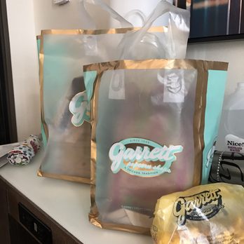 Garrett Popcorn Shops - Bags to take home - Popcorn Shops Near Me - Chicago, Illinois