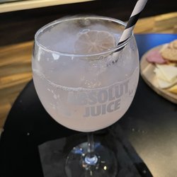 Boozy Ice Cream Barlor - Zombie