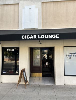 BLUE FLAME CIGAR LOUNGE - Updated June 2024 - 32 Photos & 25 Reviews ...
