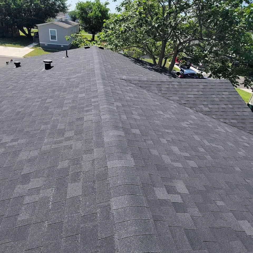 Slide of Xtreme Roofing