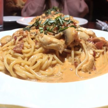 Pesto Italian - Carbonara pasta - Italian Near Me - Torrance, California Pesto Italian - Carbonara pasta - Italian Near Me - Torrance, California