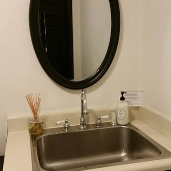 Denise Barrow Salon - Bathroom was cute - Hair Salons Near Me - San Diego, California Denise Barrow Salon - Bathroom was cute - Hair Salons Near Me - San Diego, California