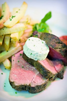 Street Restaurant and Bar by null