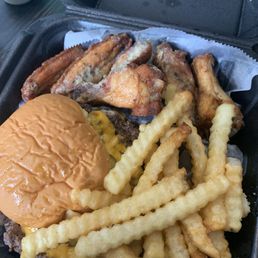 Smash N Chicks combo (Wings flavor-Koolwiz) Smash N Chicks combo (Wings flavor-Koolwiz)