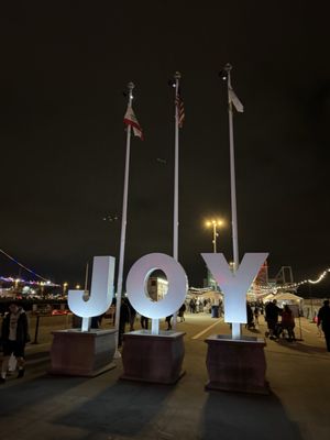 Broadway Pier/Port Pavilion by null