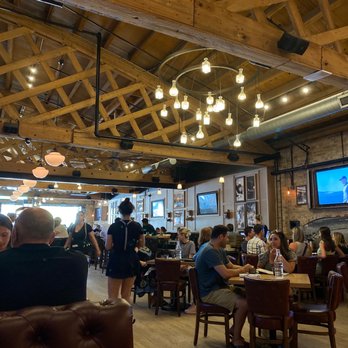 The VIG Chicago - Inside of the restaurant. - American Near Me - Chicago, Illinois The VIG Chicago - Inside of the restaurant. - American Near Me - Chicago, Illinois