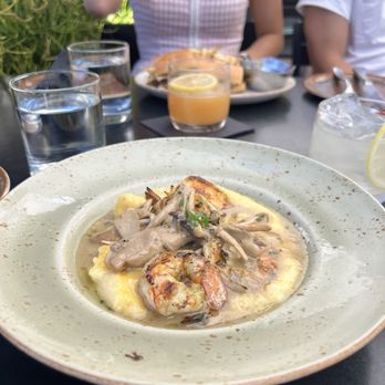 SOCIAL BIRD - Gastropubs Near Me - Lafayette, California SOCIAL BIRD - Gastropubs Near Me - Lafayette, California