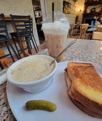 Clark Street Cafe & Bakery by null