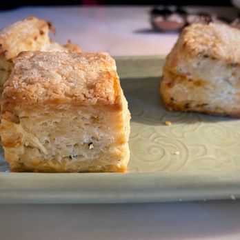 Ceron Kitchen - Buttermilk chive biscuits - New American Near Me - Alameda, California