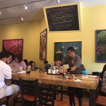 Batter & Berries - Breakfast & Brunch Near Me - Chicago, Illinois Batter & Berries - Breakfast & Brunch Near Me - Chicago, Illinois