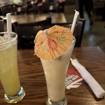 Elephant & Castle - Pubs Near Me - Chicago, Illinois
