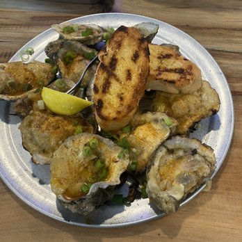 Salty Pearl Raw Bar - Garlic Parmesan Chargrilled Oysters - Seafood Near Me - Pensacola, Florida