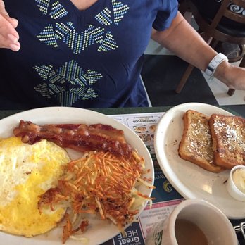 Metro Diner - American Near Me - St. Augustine, Florida Metro Diner - American Near Me - St. Augustine, Florida