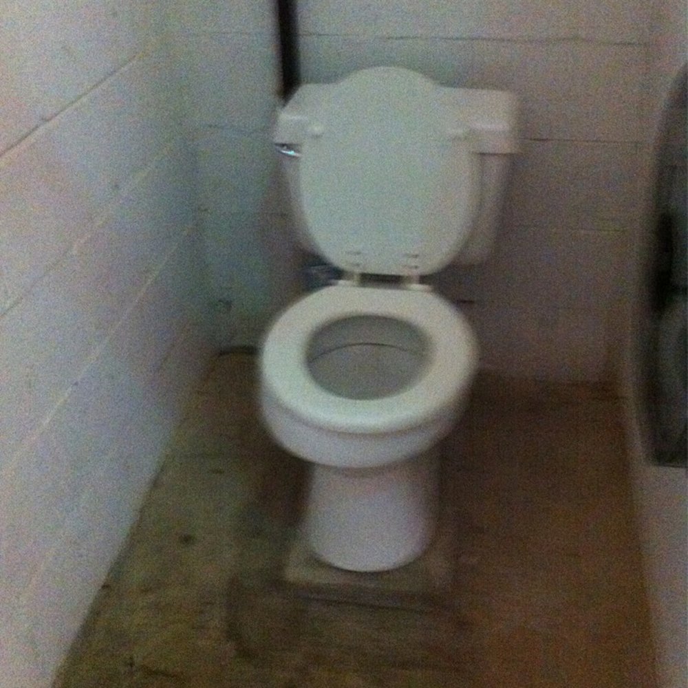 Winn Creek RV Park - Women's toilet - RV Parks Near Me - Winslow, Arkansas Winn Creek RV Park - Women's toilet - RV Parks Near Me - Winslow, Arkansas
