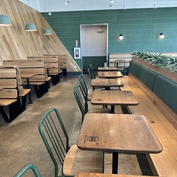 Shake Shack Cedar Park - Dining room - Burgers Near Me - Cedar Park, Texas Shake Shack Cedar Park - Dining room - Burgers Near Me - Cedar Park, Texas