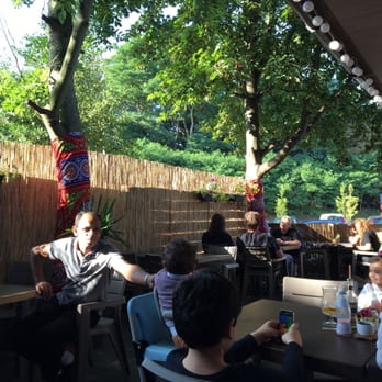 King Tut - Gezellig terras - Egyptian Near Me - Mortsel, VAN