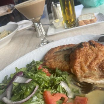 Verdi - Chicken lemon - Italian Near Me - Waterbury, Connecticut