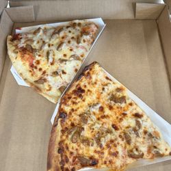 Casey's - Sausage slices