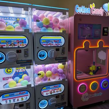 Boba King - Cotton candy machine and toys - Bubble Tea Near Me - Wheaton, Illinois