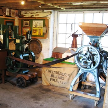 West Blatchington Windmill - Landmarks & Historical Buildings Near Me - Brighton, BNH