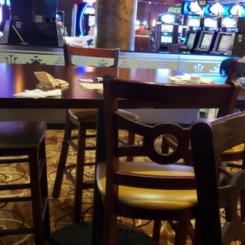 Win-River Resort & Casino - Dirty tables - Resorts Near Me - Redding, California