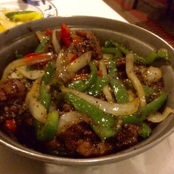 Siam Cafe - Nasty pepper "short ribs". More like slimy pepper sauce with rubbery fat (no meat at all!) - Vietnamese Near Me - Cleveland, Ohio Siam Cafe - Nasty pepper "short ribs". More like slimy pepper sauce with rubbery fat (no meat at all!) - Vietnamese Near Me - Cleveland, Ohio