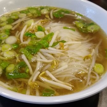 Come Pho Soup - Make your own: Rice noodles, beef broth, roast beef & steak with bean sprouts and green onions - Vietnamese Near Me - Minneapolis, Minnesota Come Pho Soup - Make your own: Rice noodles, beef broth, roast beef & steak with bean sprouts and green onions - Vietnamese Near Me - Minneapolis, Minnesota