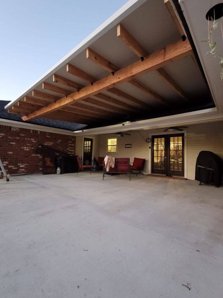 Slide of Blue Tide Exteriors