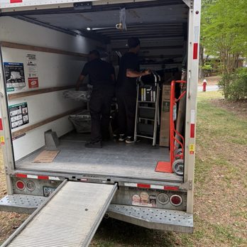Giant Head Moving - Movers - Movers Near Me