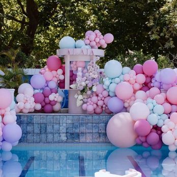 Miami Party Planner - Pool party decore - Flowers & Gifts Near Me