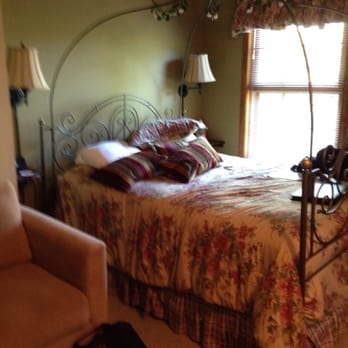Cornerstone Inn - Venues & Event Spaces Near Me - Nashville, Indiana Cornerstone Inn - Venues & Event Spaces Near Me - Nashville, Indiana