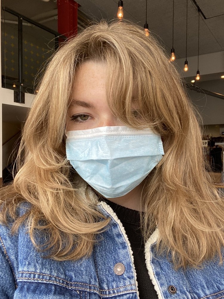 Esther Silvera - Moments Dreamed Logo