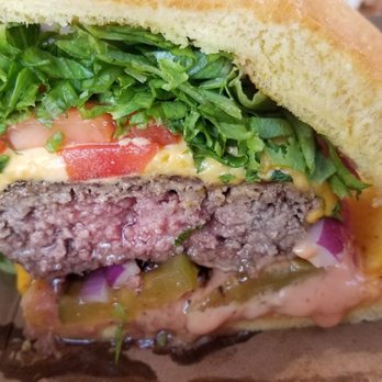 Al's Burger Shack - Classic burger - Burgers Near Me - Chapel Hill, North Carolina