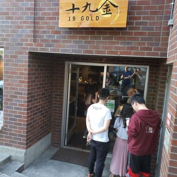 19 GOLD - Waiting outside the restaurant - Taiwanese Near Me - Seattle, Washington