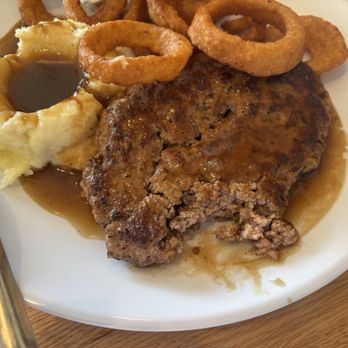 MontClair Family Restaurant - Chopped Steak - New American Near Me - Dumfries, Virginia MontClair Family Restaurant - Chopped Steak - New American Near Me - Dumfries, Virginia
