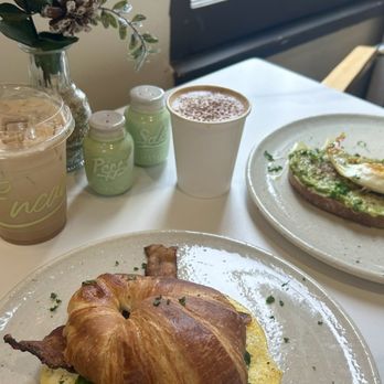 Encanto Cafe - Cafes Near Me - San Diego, California