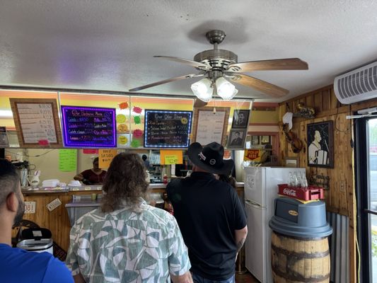 Vera's Backyard Bar-B-Que by null