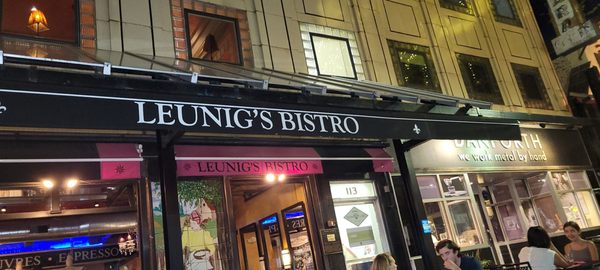 Leunig's Bistro by null