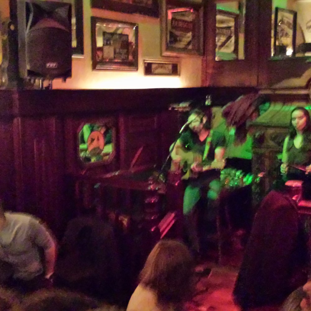 O'Neills Bar & Restaurant - Live music at O'Neills in Dublin - Irish Near Me - Dublin, D O'Neills Bar & Restaurant - Live music at O'Neills in Dublin - Irish Near Me - Dublin, D