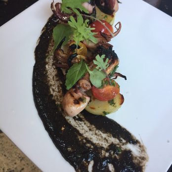 Cava - Mediterranean Near Me - Portsmouth, New Hampshire