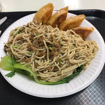 Beijing Dumpling House - Beijing noodles with pork sauce and 4 shrimp dumplings. - Bubble Tea Near Me - Jamaica, New York