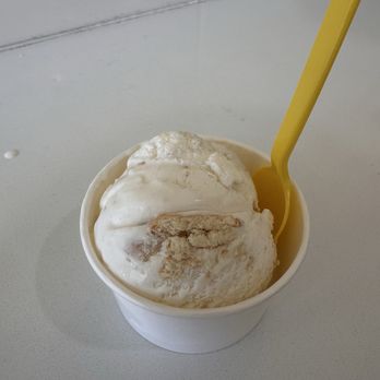 Bloomfield Creamery - banana pudding ice cream - Ice Cream & Frozen Yogurt Near Me - Pasadena, California