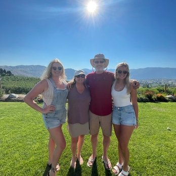 Silver Bell Winery - Family Fun! - Wine Tasting Room Near Me - Manson, Washington