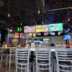 The Draft Sports Grill - Open tables
